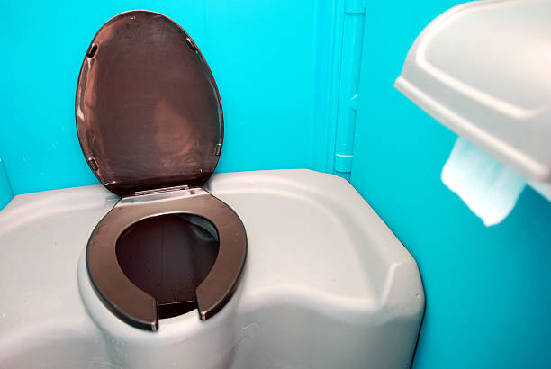 Best Construction site porta potty rental  in Goddard, KS